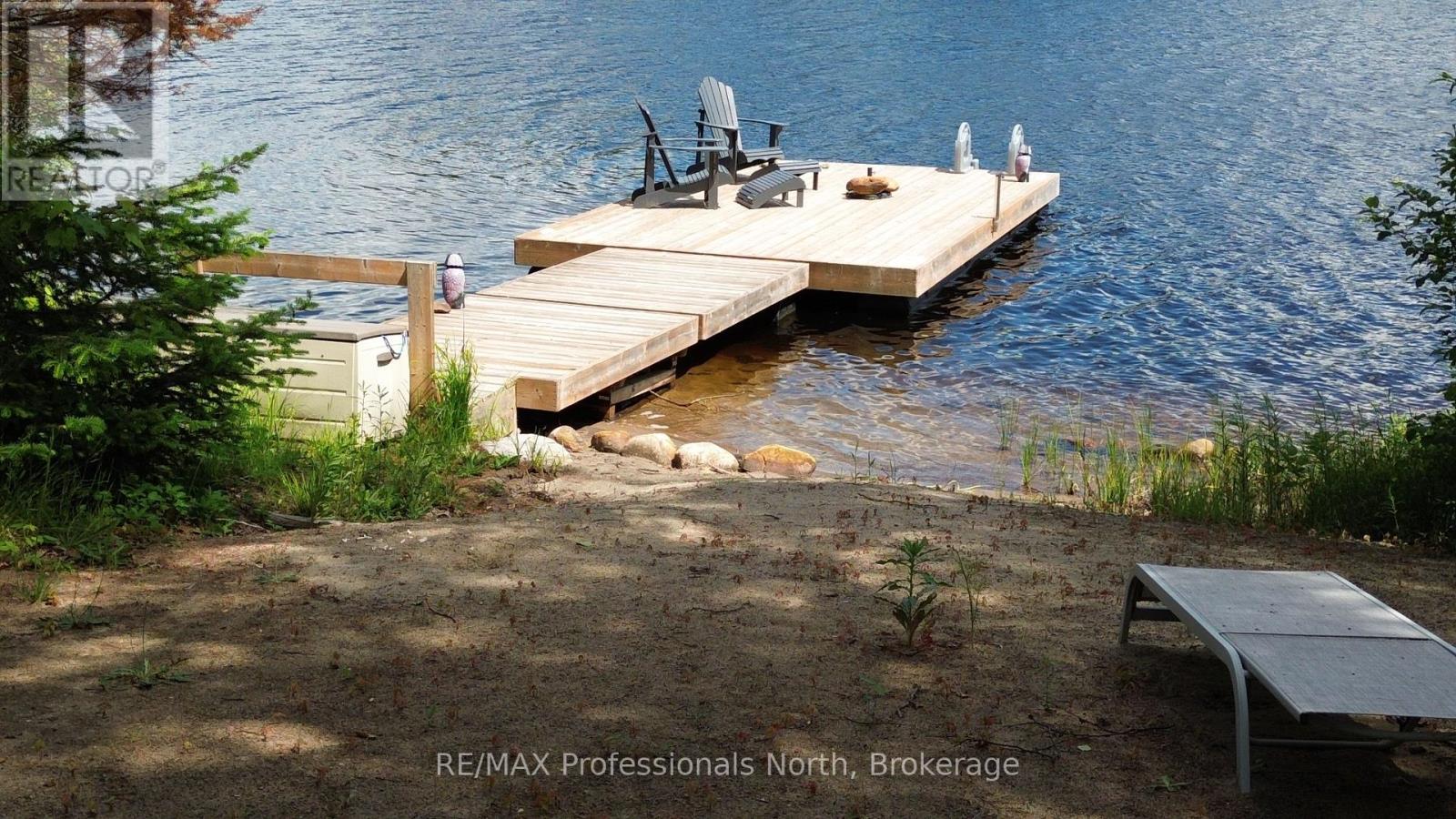 98 LYNX DRIVE - Image 39