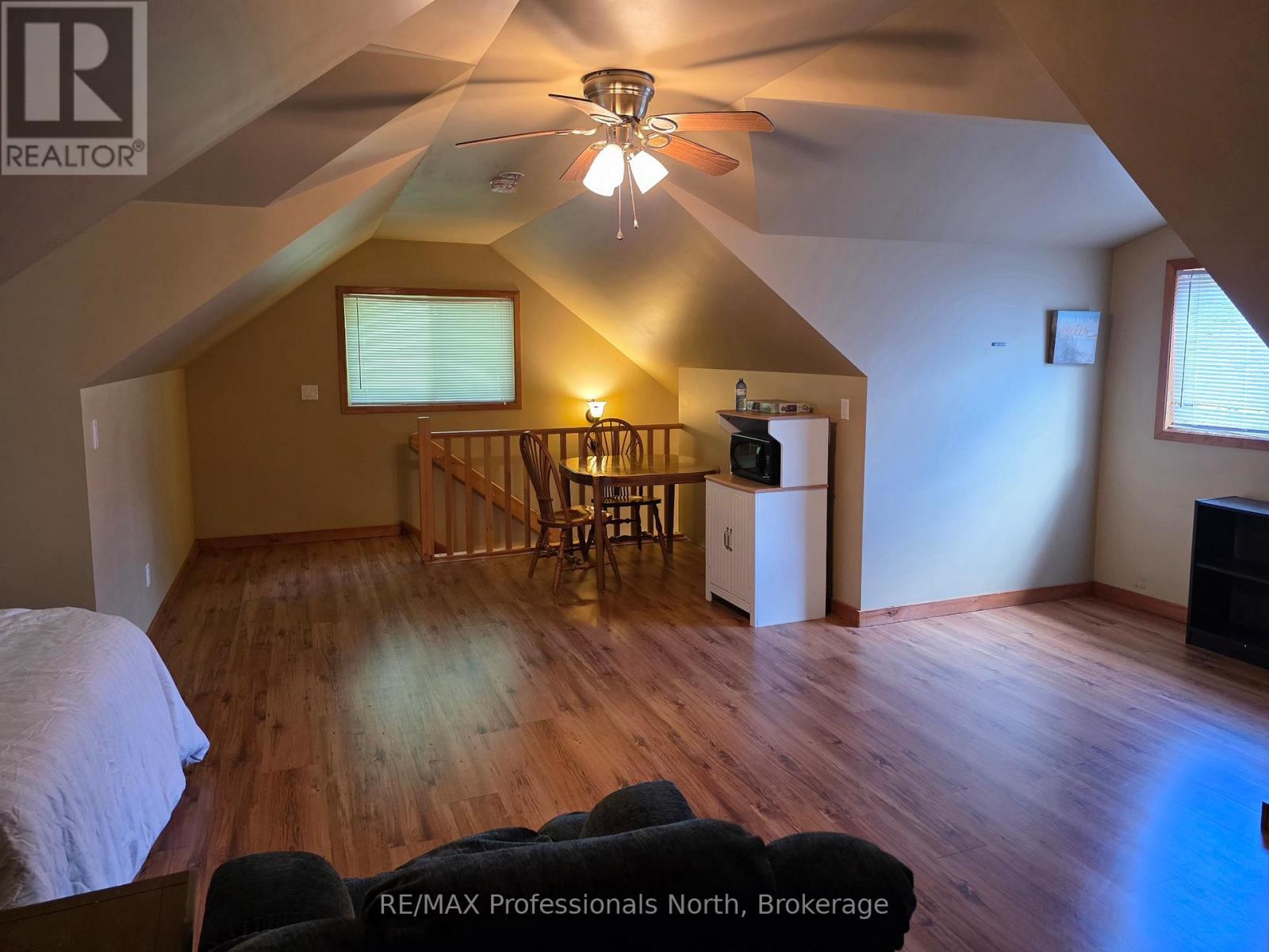 98 LYNX DRIVE - Image 47