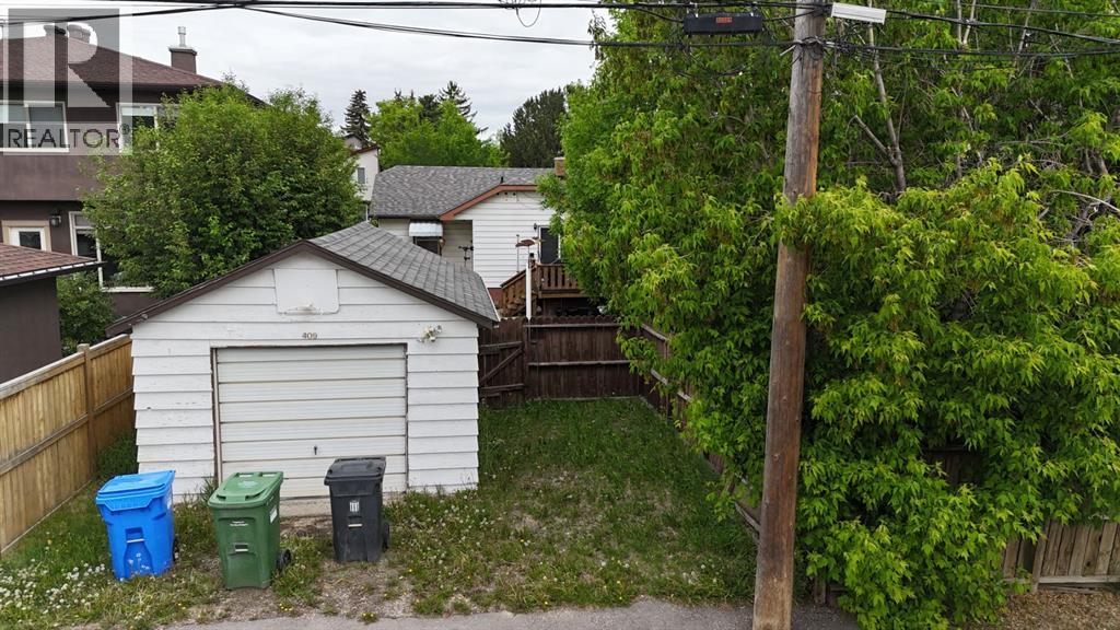 409 29 Avenue NW - 18
