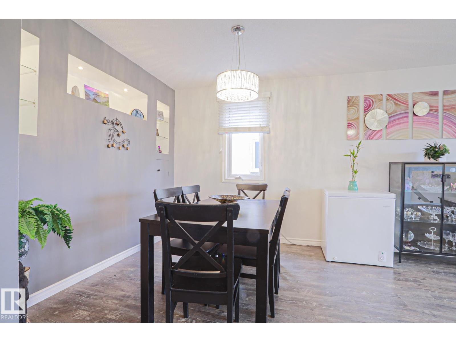 9828 169 ST NW - 13
