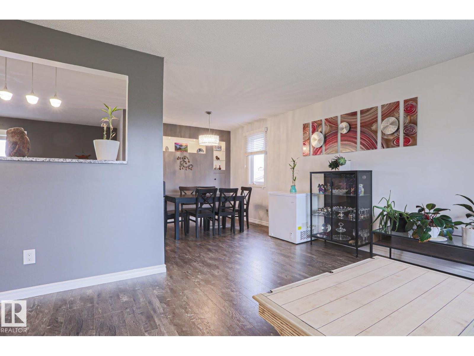 9828 169 ST NW - 20