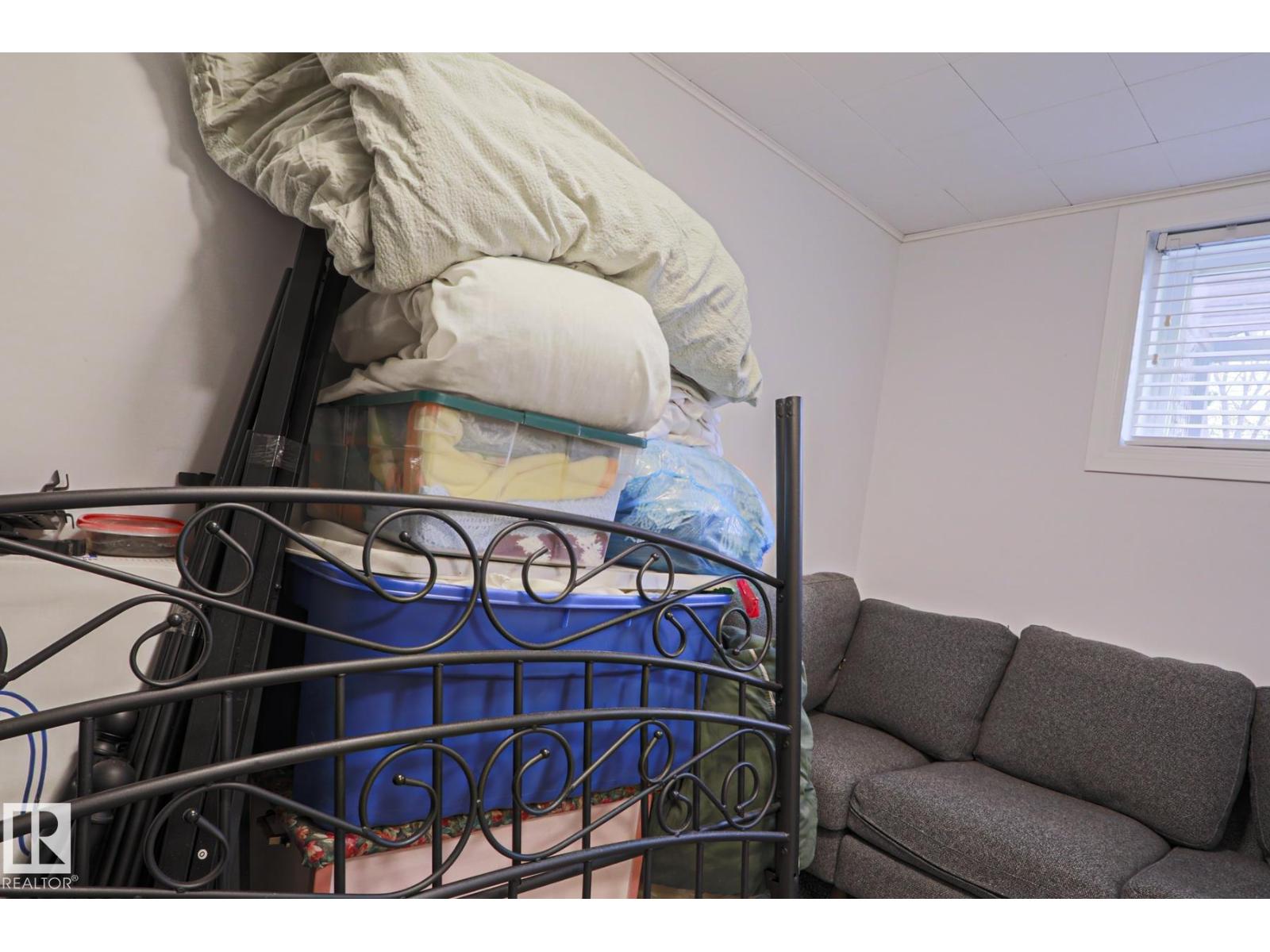 9828 169 ST NW - 40