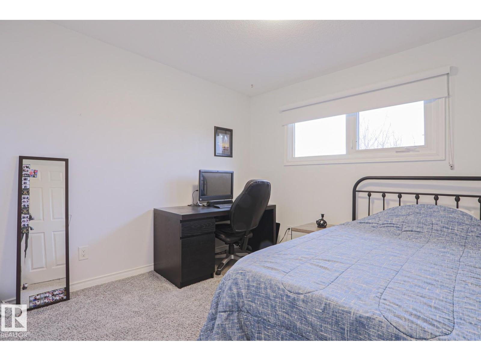9828 169 ST NW - 28