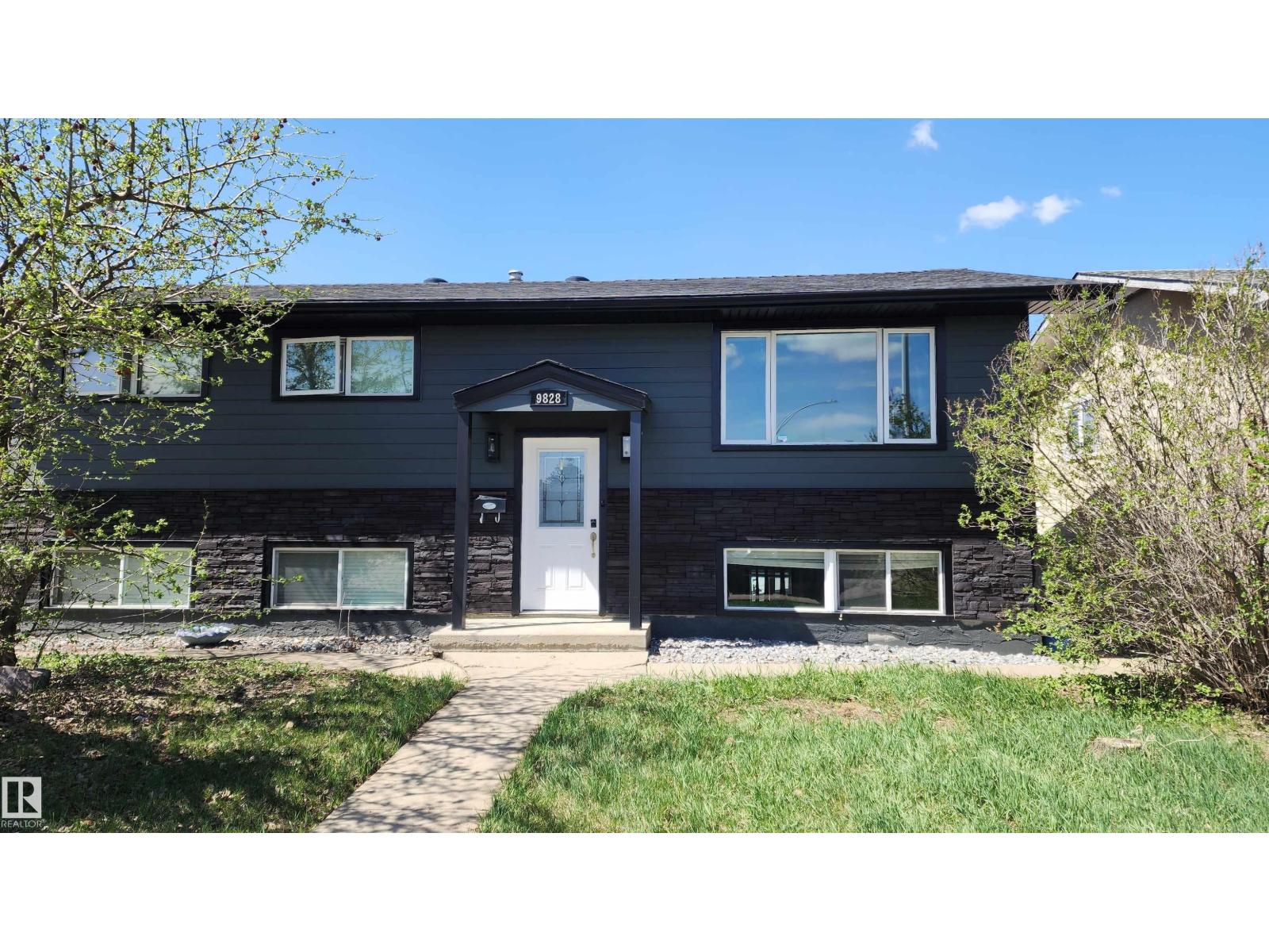 9828 169 ST NW - 2