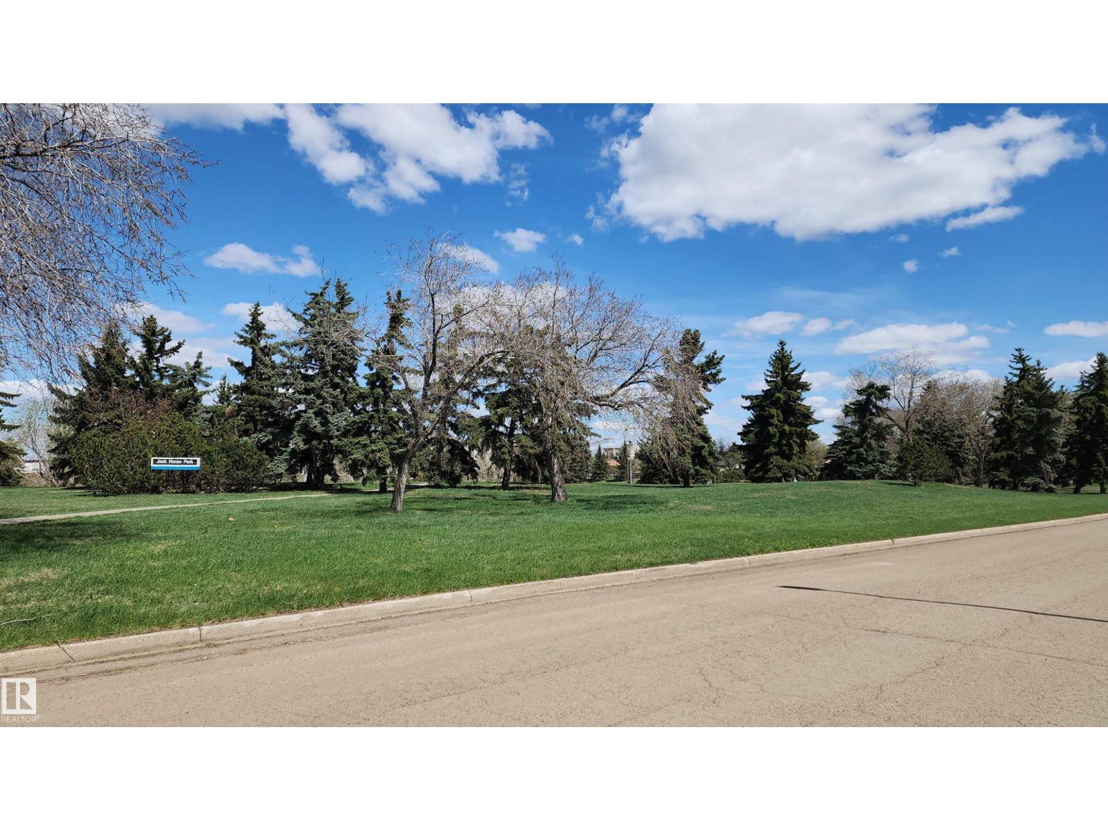 9828 169 ST NW - 56