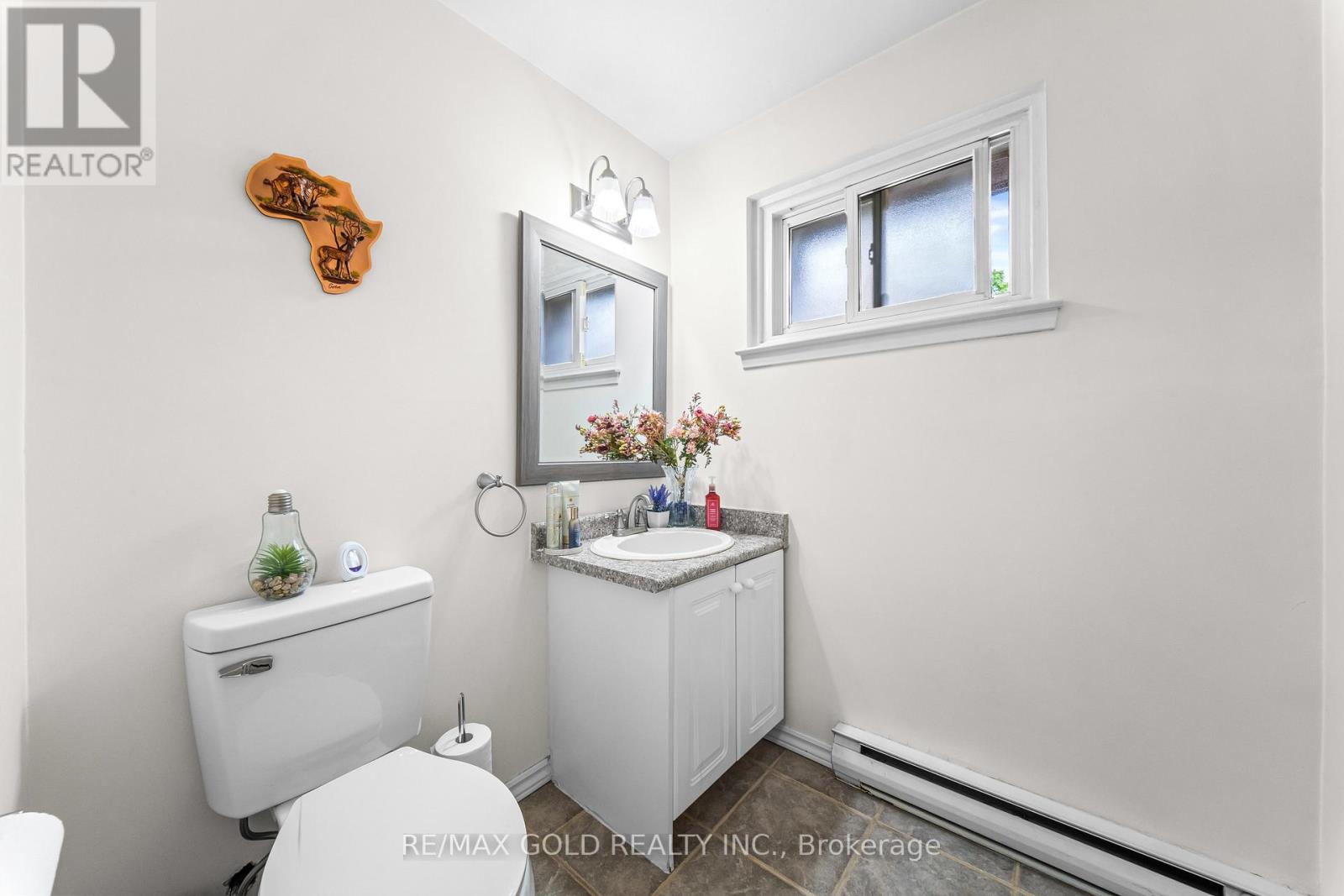 10 DARRAS COURT - 26