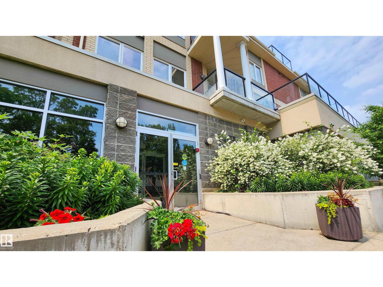 #207 9750 94 ST NW - 1