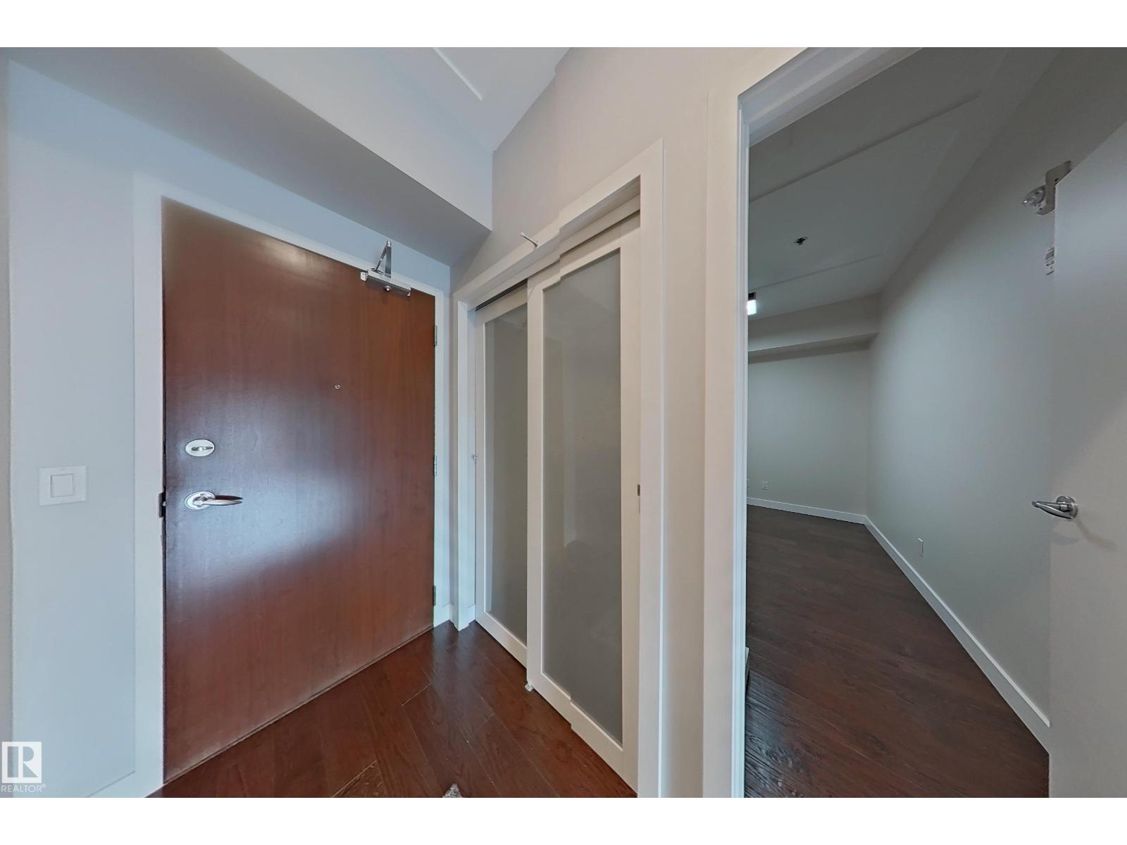#207 9750 94 ST NW - 29