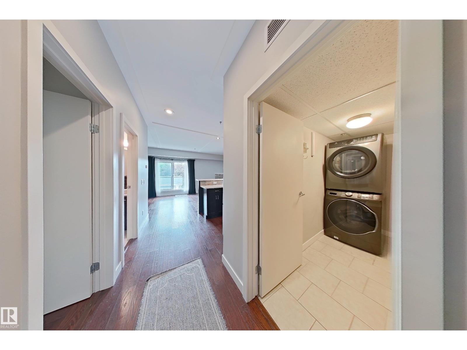 #207 9750 94 ST NW - 34