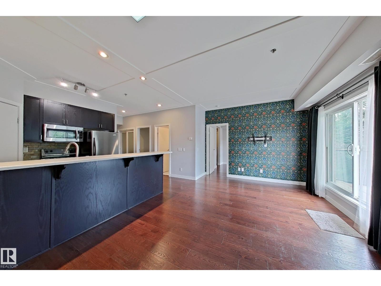 #207 9750 94 ST NW - 5