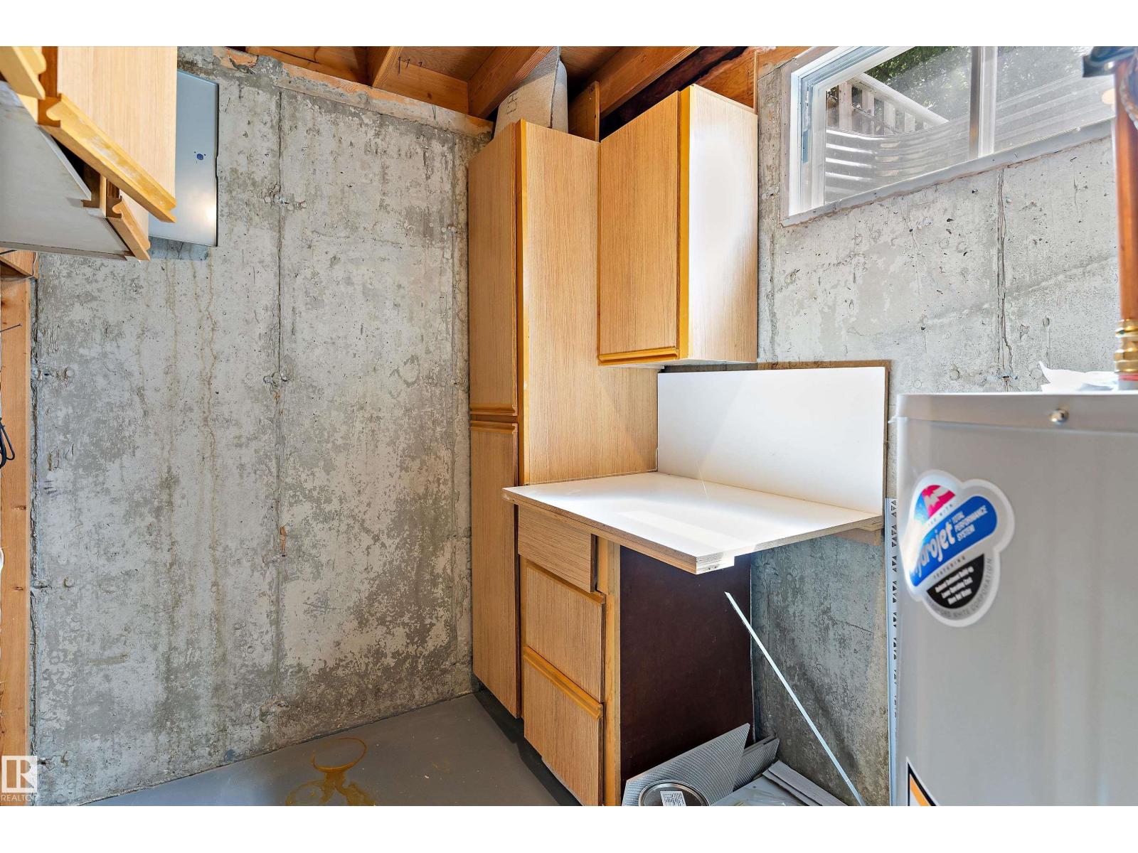 #9 4403 RIVERBEND RD NW - 38