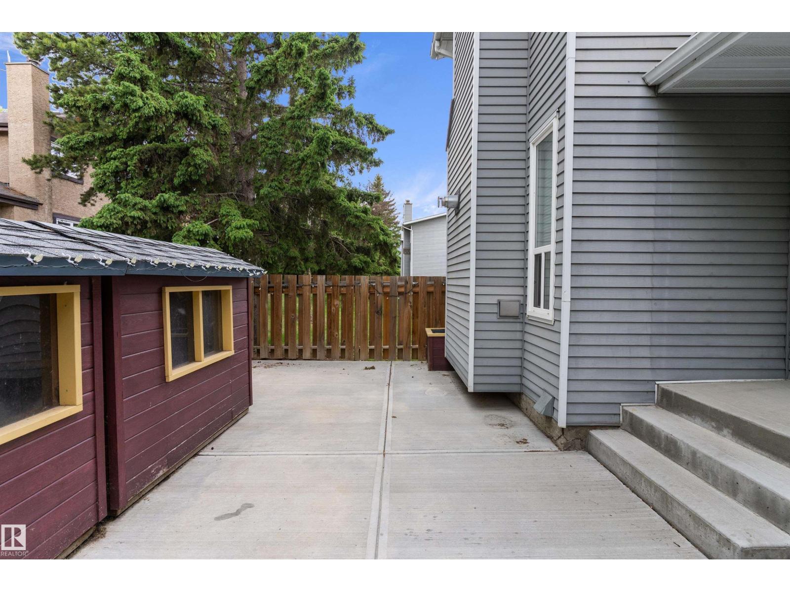 #9 4403 RIVERBEND RD NW - 44