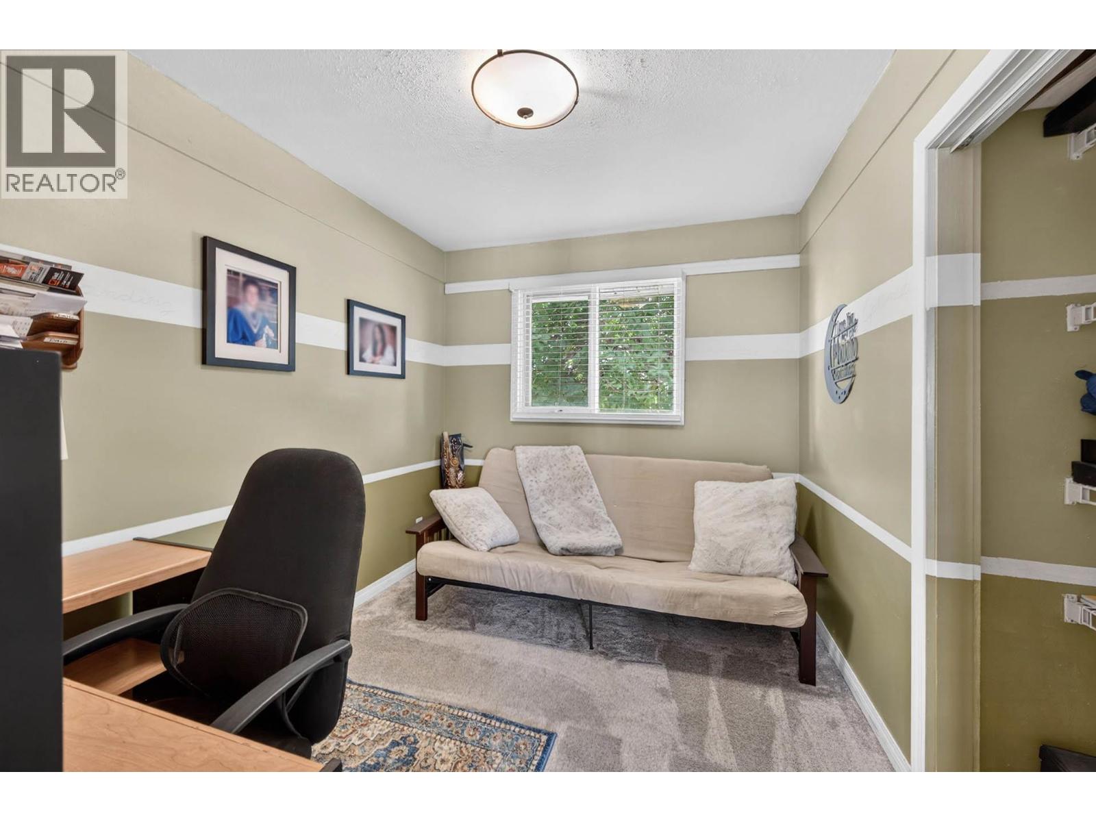 932 RENFREW Avenue - 22