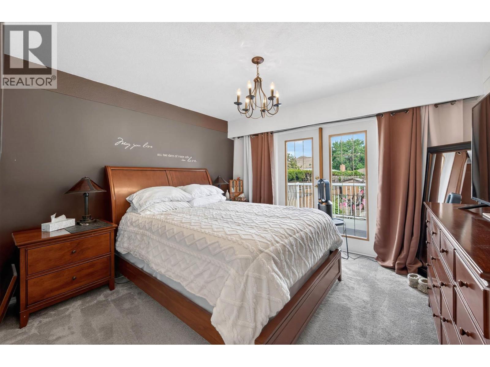 932 RENFREW Avenue - 18