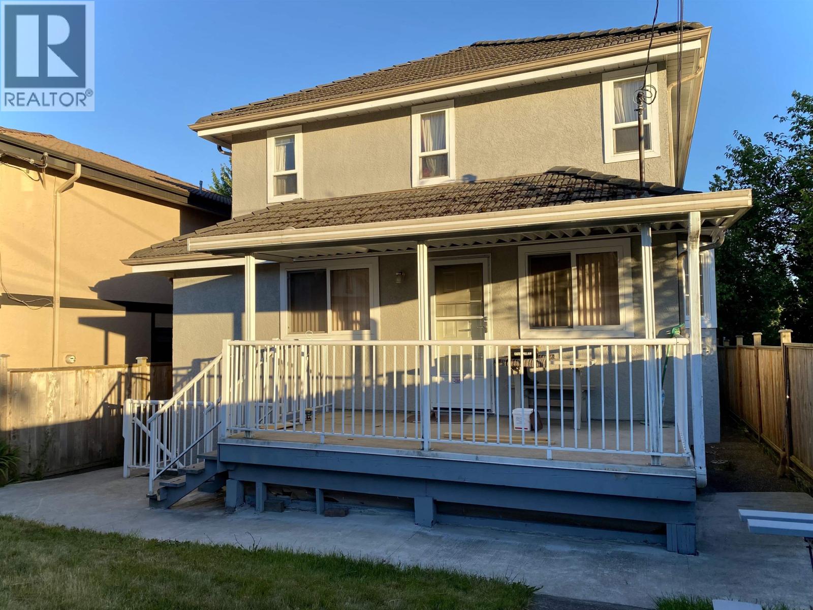 195 W 46TH AVENUE, Vancouver