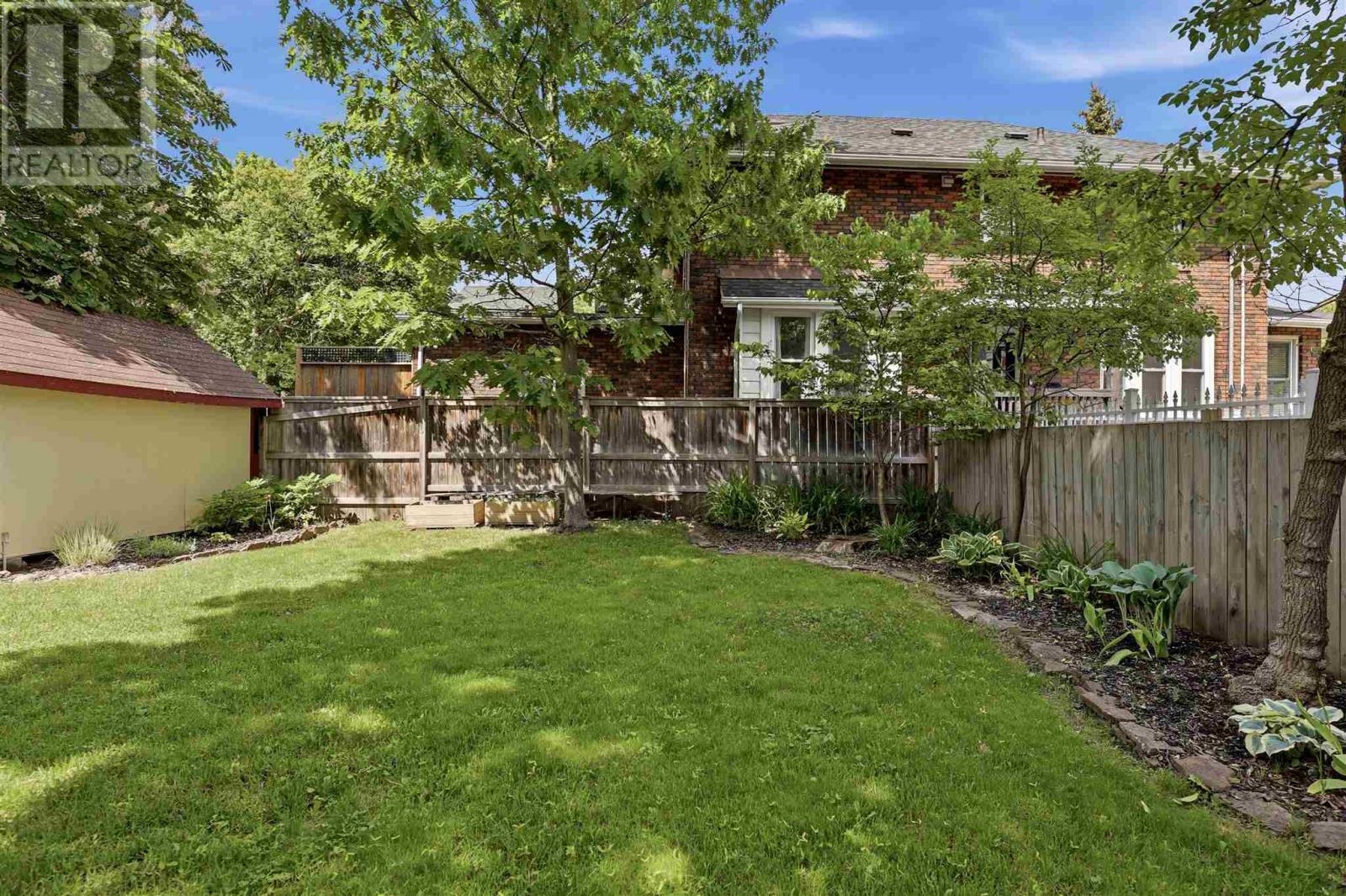 36 Herrick ST - 41
