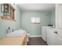 125 The Point Road, Blue Rocks, NS B0J2C0 Photo 21