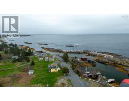 125 The Point Road, Blue Rocks, NS B0J2C0 Photo 39