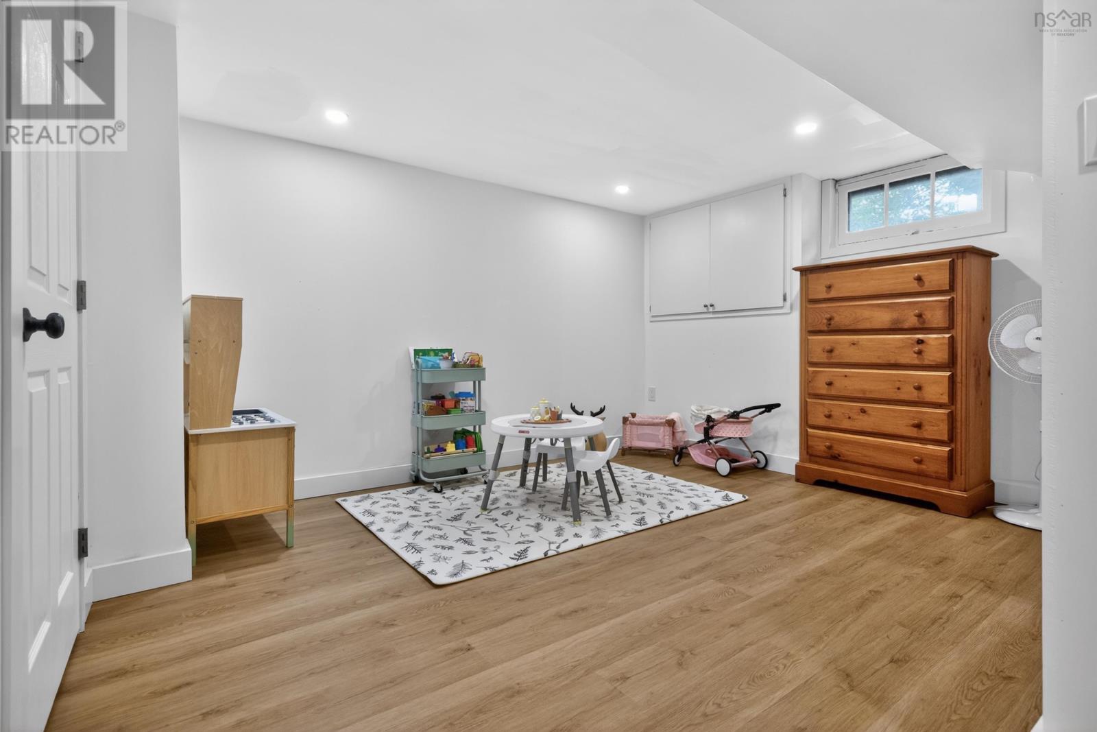 15 Hilltop Terrace - 38