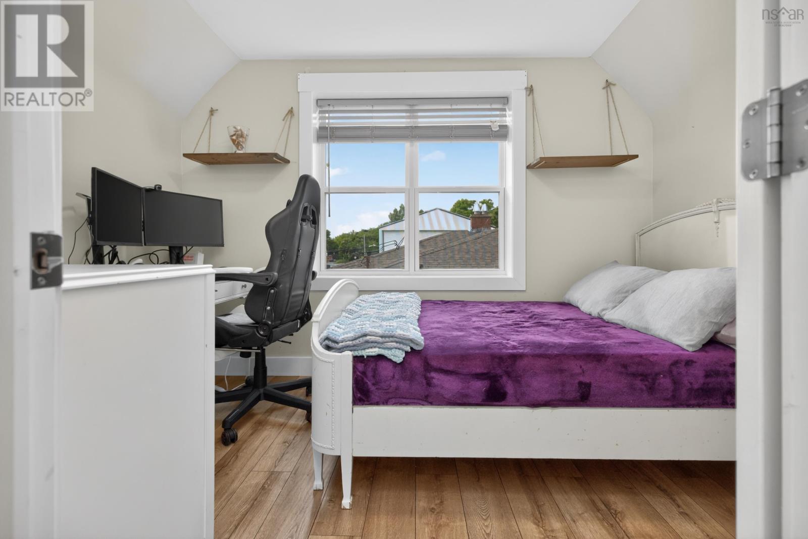 15 Hilltop Terrace - 45
