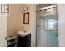 125 The Point Road, Blue Rocks, NS B0J2C0 Photo 27
