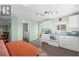 125 The Point Road, Blue Rocks, NS B0J2C0 Photo 16
