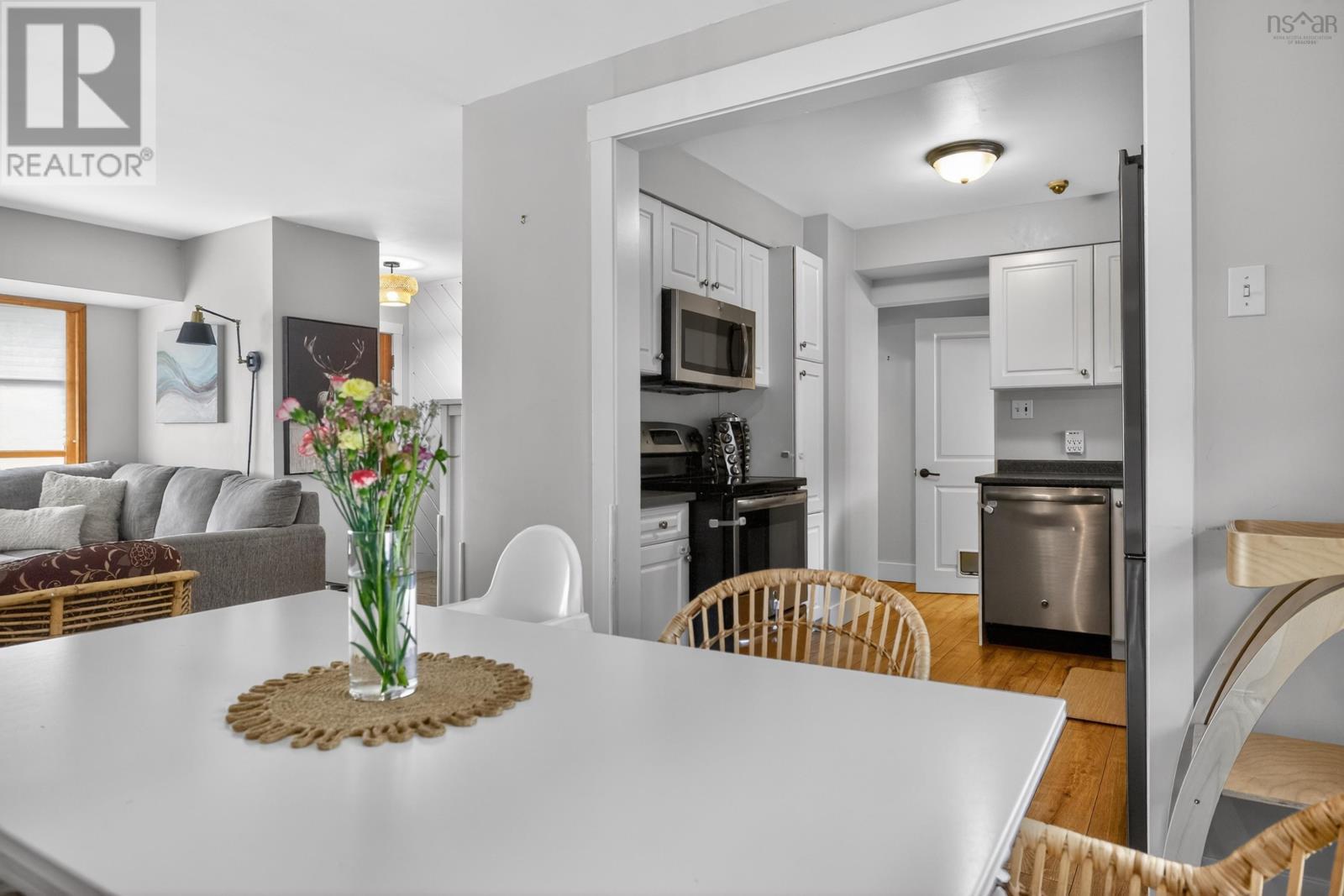 15 Hilltop Terrace - 26