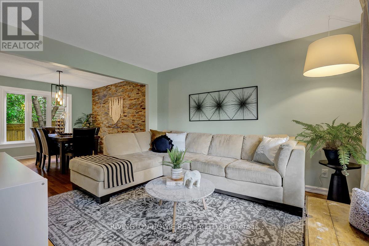 So many spots to converse, relax and entertain