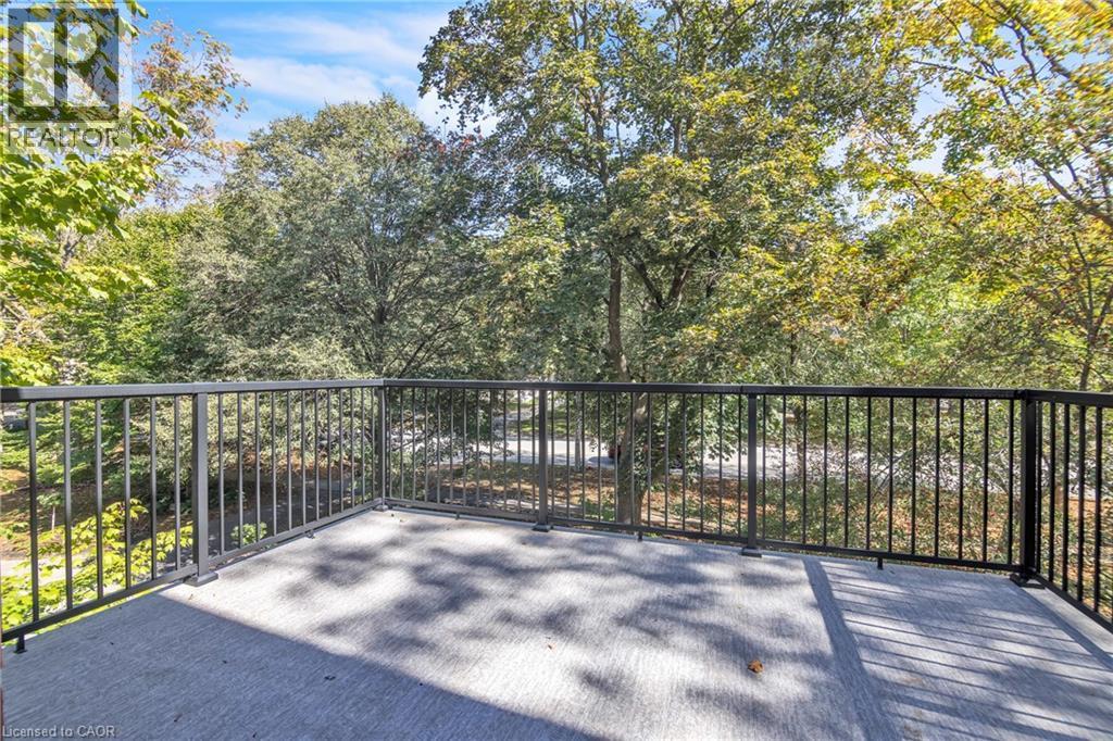 105 VANSITTART Avenue - 35