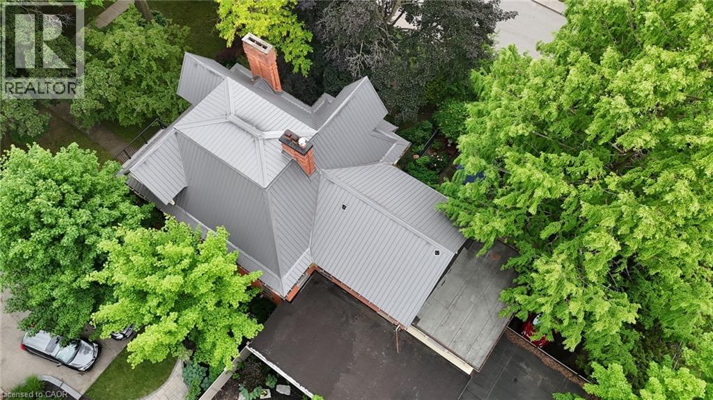 105 VANSITTART Avenue - 45