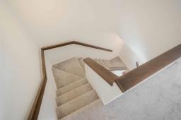216 Inez Crossing, Winnipeg, MB R3Y2L1 Photo 13
