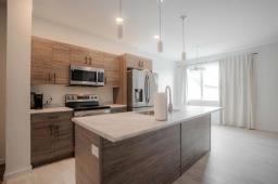 216 Inez Crossing, Winnipeg, MB R3Y2L1 Photo 10