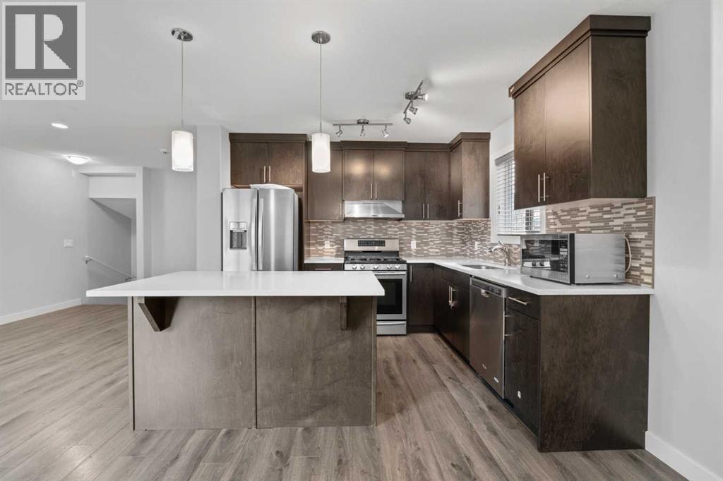 905 Skyview Ranch Grove NE — photo 9