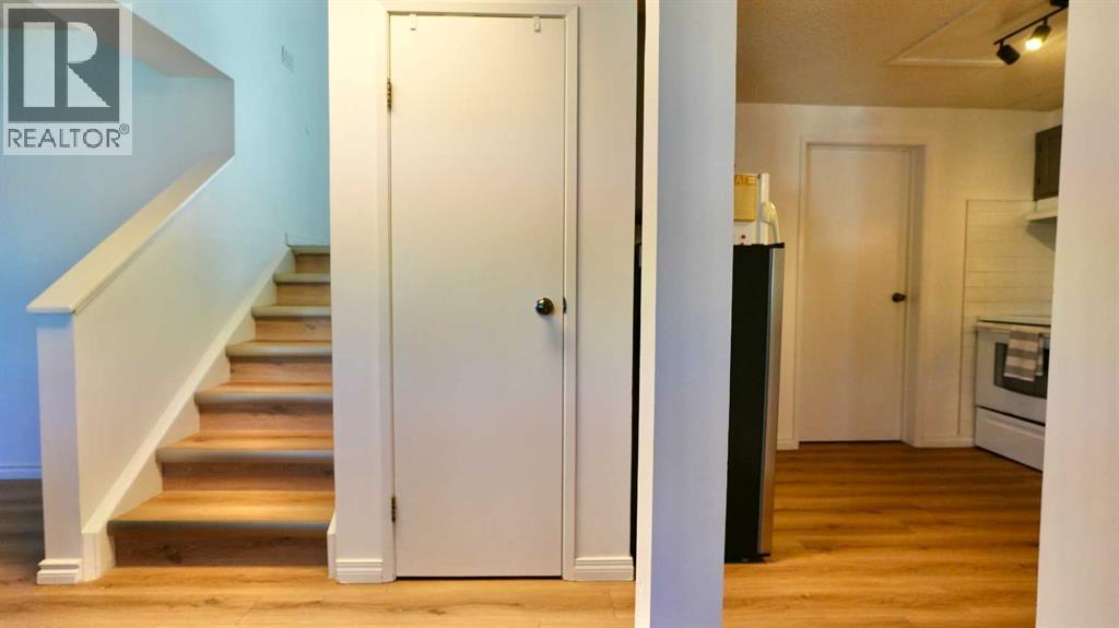#15, 8205 98 Street — photo 35