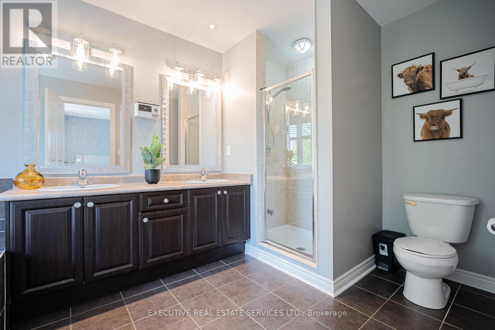 2 NECTARLANE AVENUE - 17
