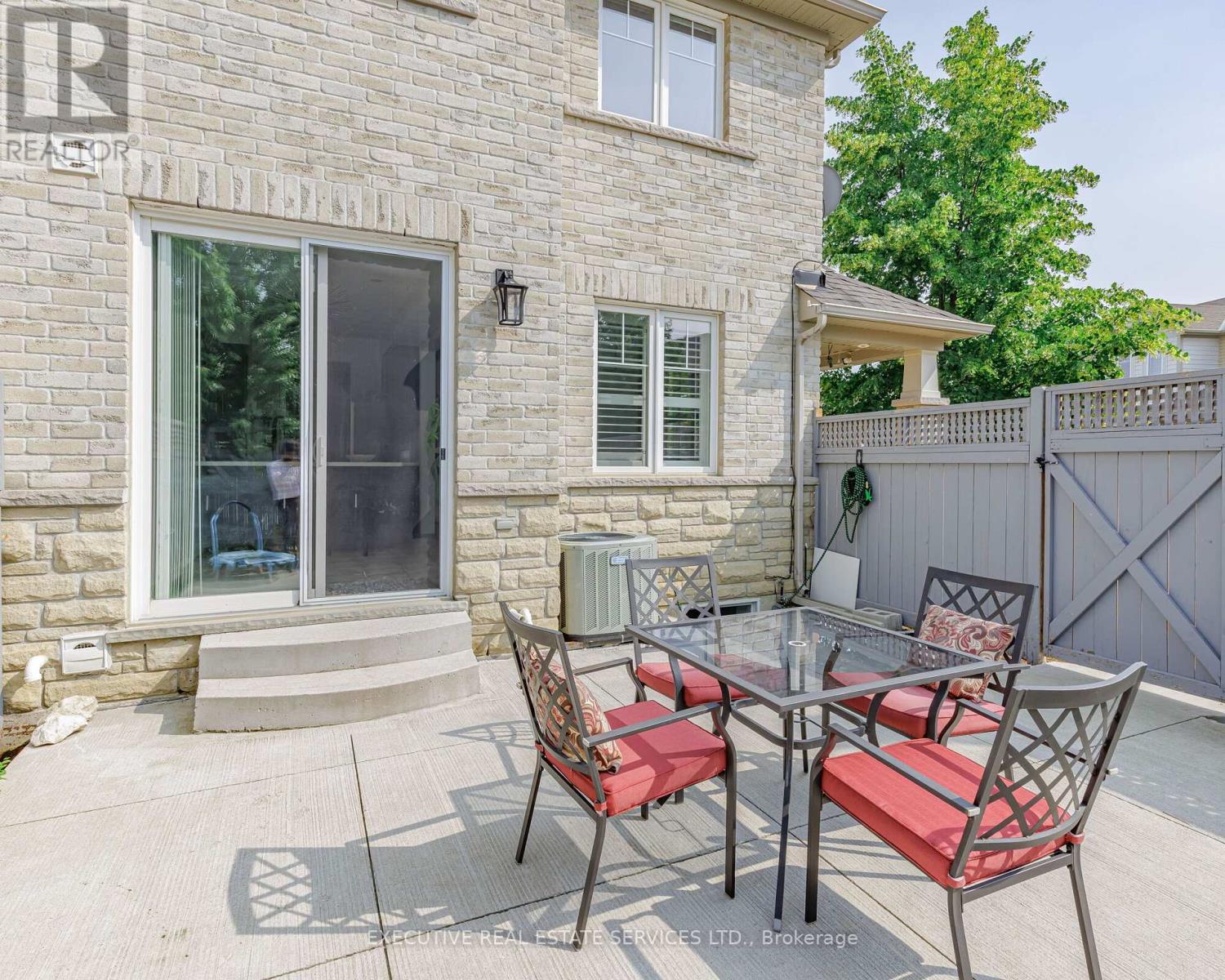 2 NECTARLANE AVENUE - 36