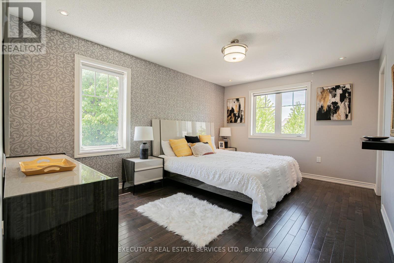 2 NECTARLANE AVENUE - 9