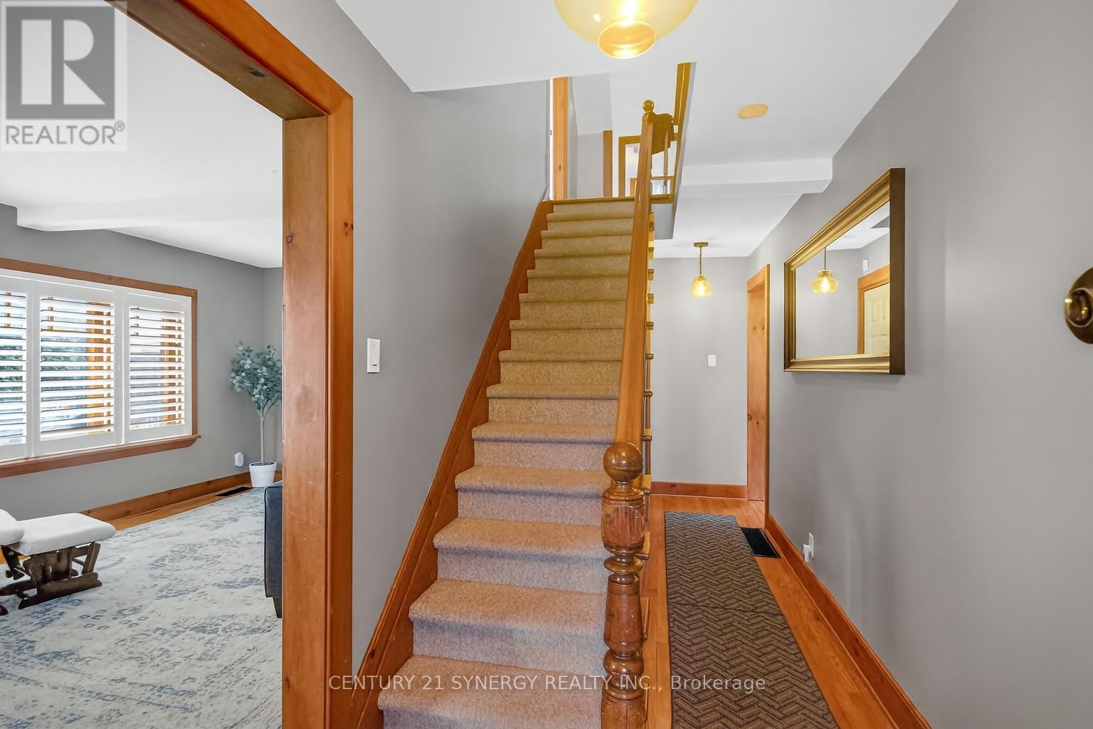 103 QUEEN CHARLOTTE STREET - 13