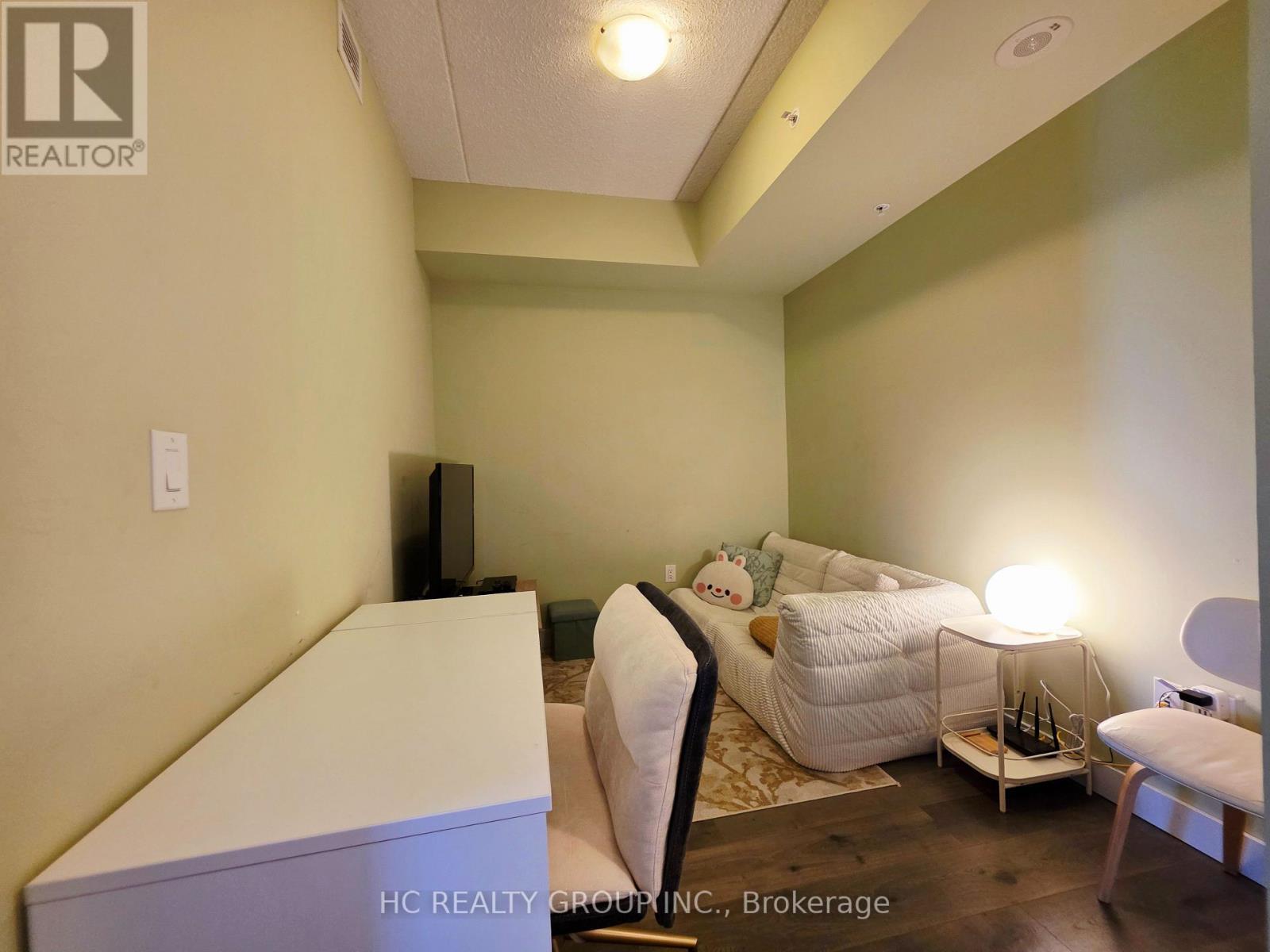 #1406 318 SPRUCE STREET - 15