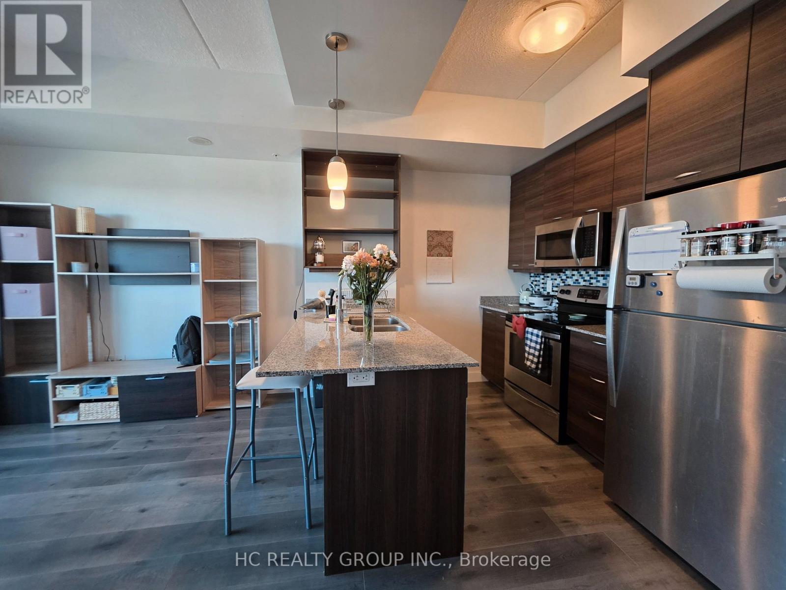 #1406 318 SPRUCE STREET - 22