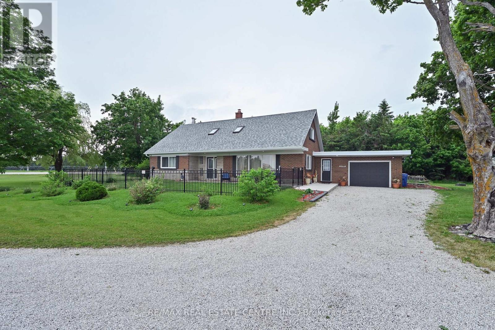 518325 COUNTY RD 124 ROAD - 1