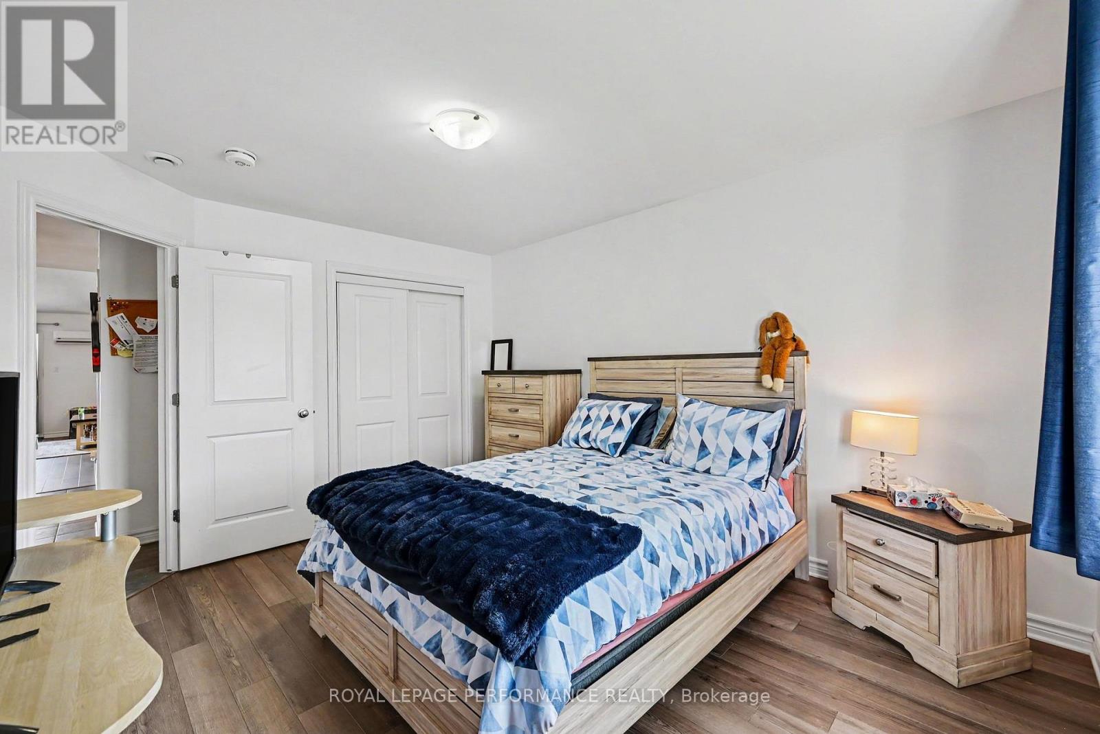 #202 222 FIRST STREET E - 19