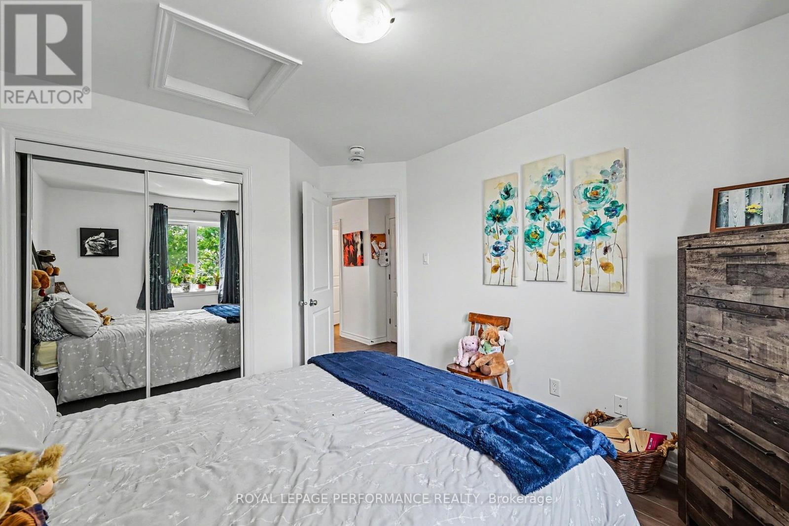 #202 222 FIRST STREET E - 26