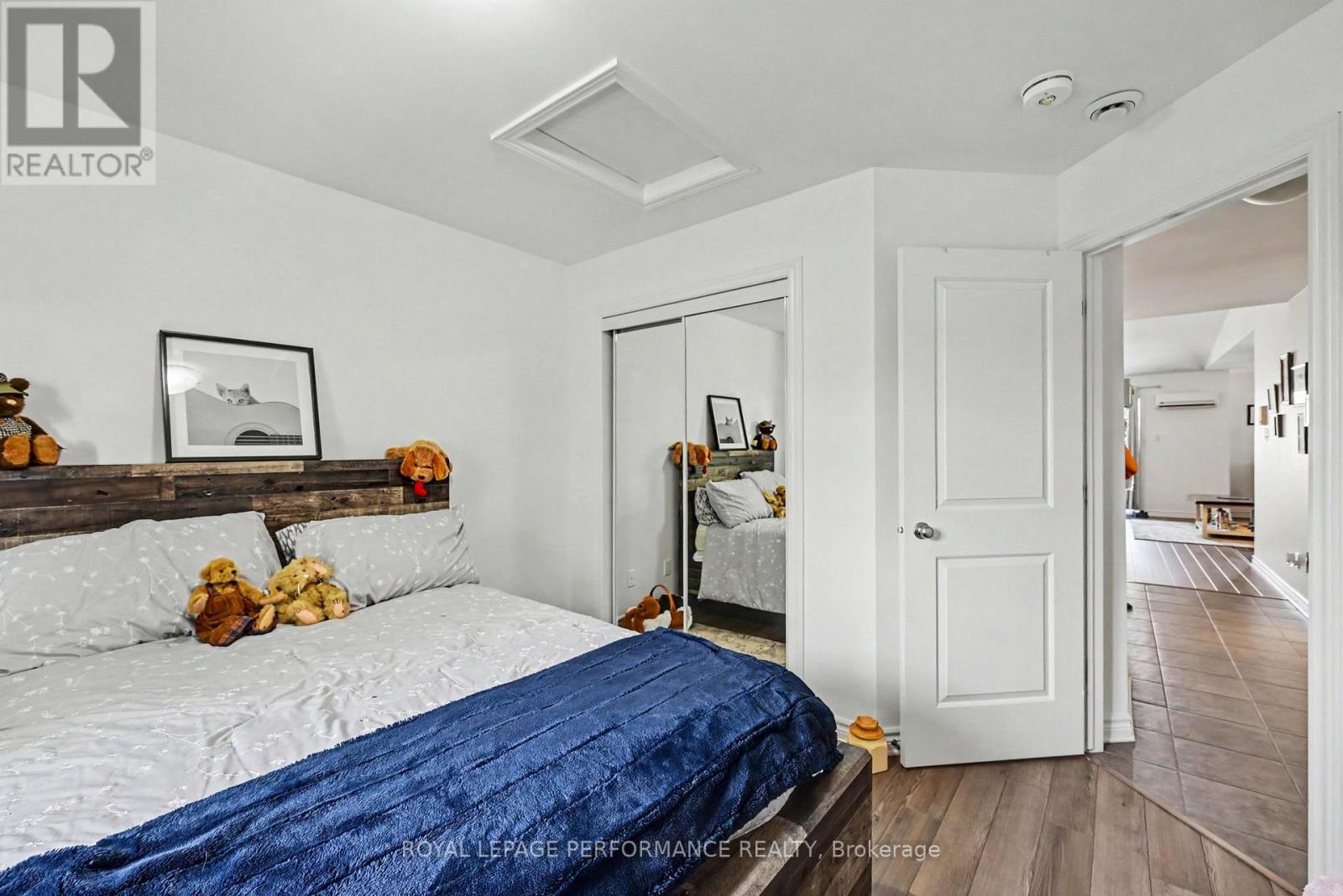 #202 222 FIRST STREET E - 27
