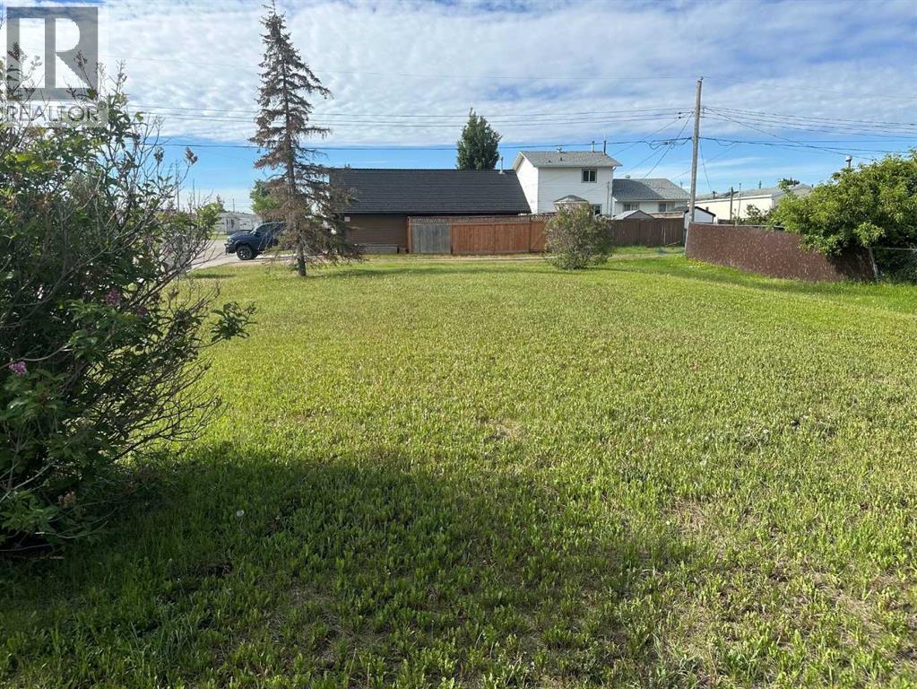9901 104 Avenue, Clairmont, Alberta, T8X5A5