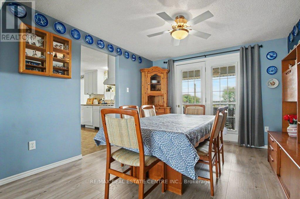 51 SCHADE STREET - 10