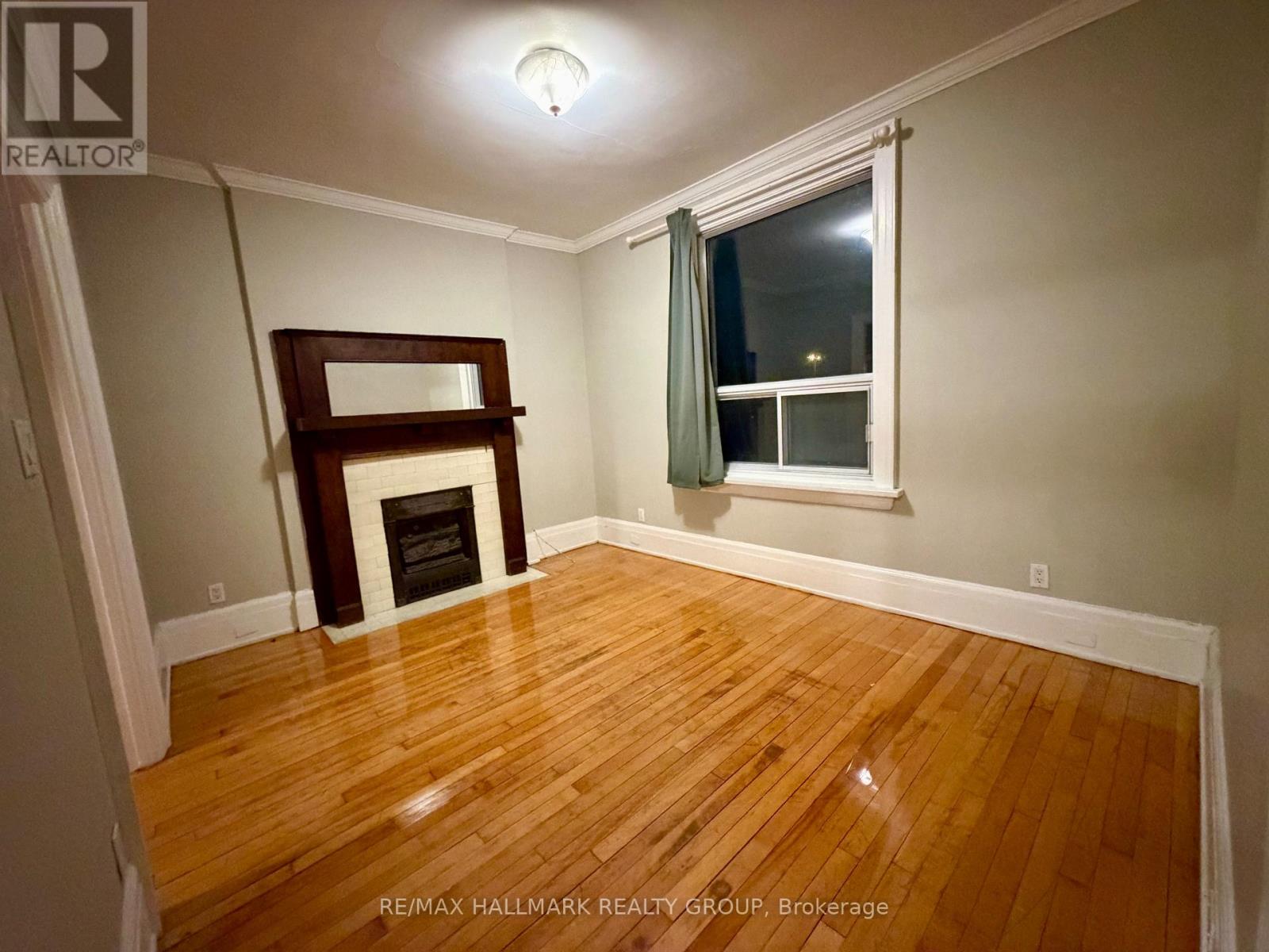 2 Bed, 1 Bath Multi-Family for Rent in Ottawa – 3 – 1071 GLADSTONE AVENUE, Ottawa – MLS# X13438444 - Image 12