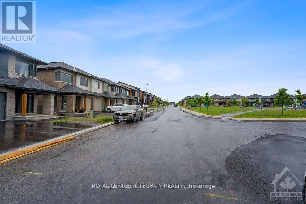 3 Bed, 3 Bath House for Rent in Ottawa – 254 SHUTTLEWORTH DRIVE, Ottawa – MLS# X13442664 - Image 30