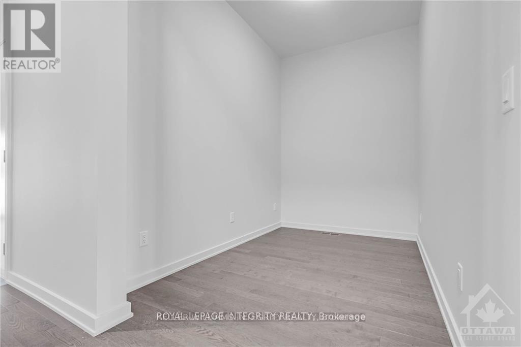 3 Bed, 3 Bath House for Rent in Ottawa – 254 SHUTTLEWORTH DRIVE, Ottawa – MLS# X13442664 - Image 6