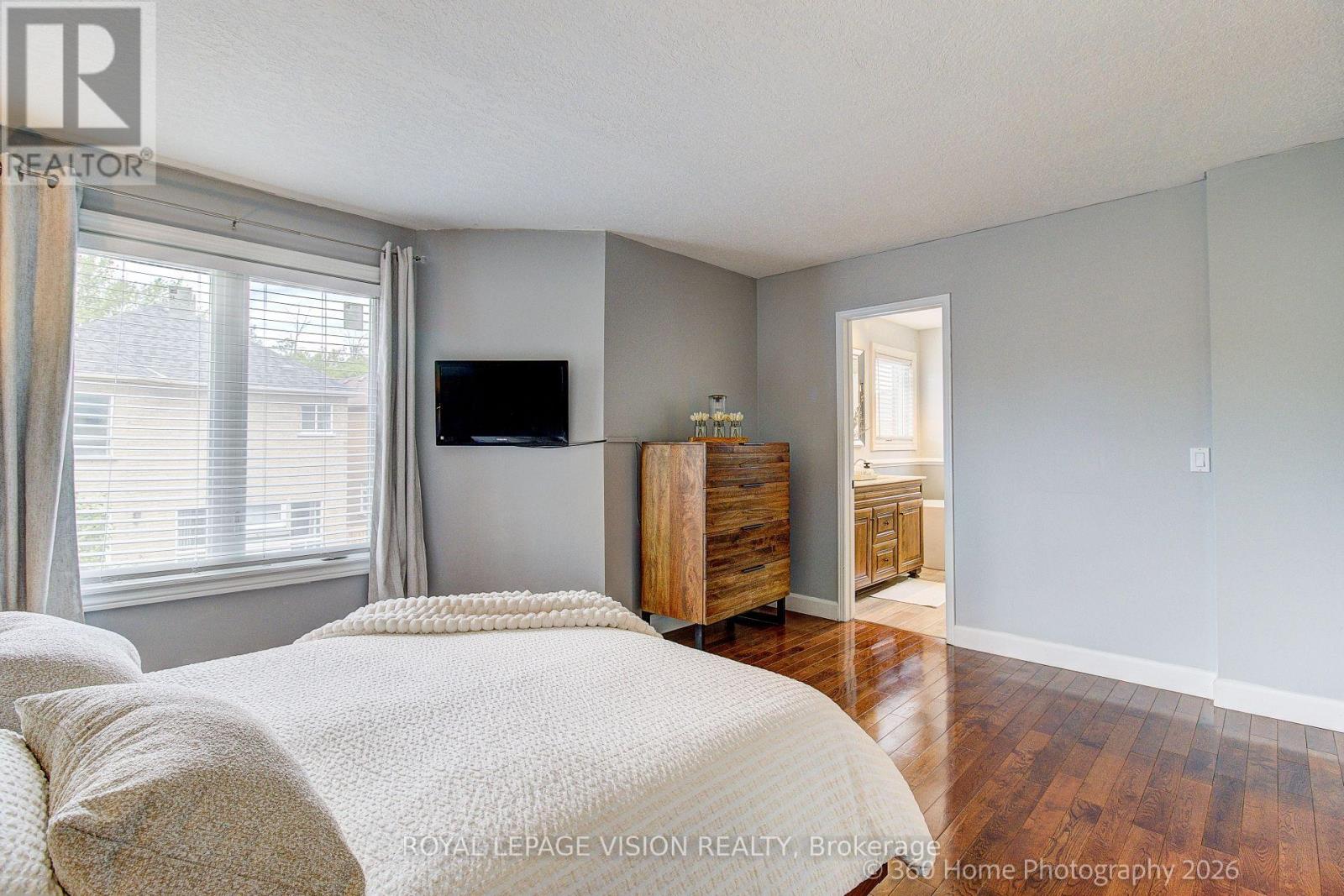 106 COPLEY STREET - 17